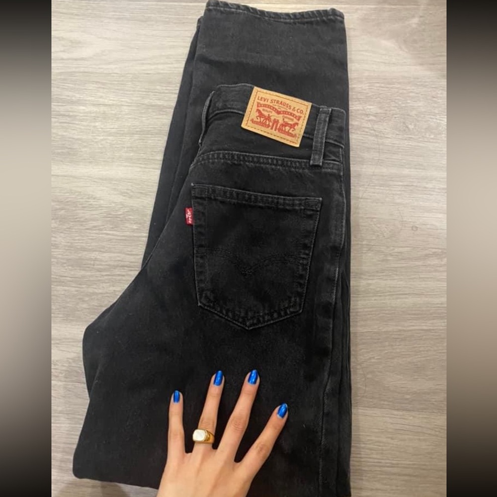 Black Levi 94 baggy jeans size 25